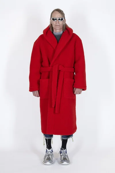 Look 18